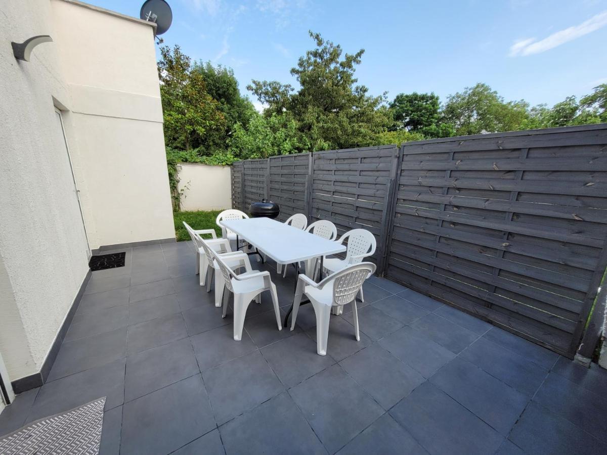 100M2 2 Chambres 8 Personnes - Grand Parking Et Terrasse Privee - Proche Cdg-Parc Expositions-Paris-Asterix-Disney Villepinte  Dış mekan fotoğraf