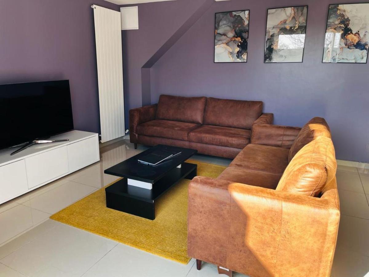 100M2 2 Chambres 8 Personnes - Grand Parking Et Terrasse Privee - Proche Cdg-Parc Expositions-Paris-Asterix-Disney Villepinte  Dış mekan fotoğraf